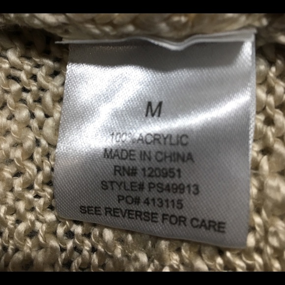 Pink Rose Blue and Tan Sweater Size Medium - Picture 3 of 8